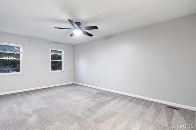 12771 Highstone Drive, St Louis, MO 63146
