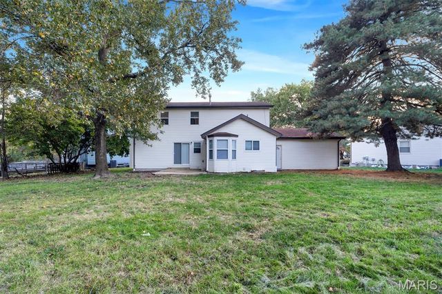 12771 Highstone Drive, St Louis, MO 63146