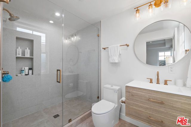 1203 N Vista Street, West Hollywood, CA 90046