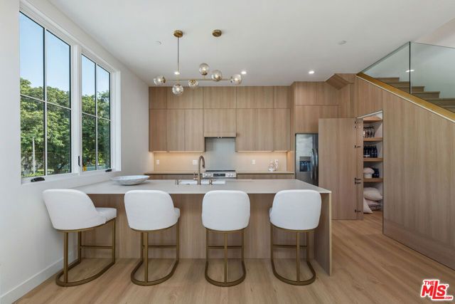1203 N Vista Street, West Hollywood, CA 90046