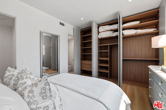 1203 N Vista Street, West Hollywood, CA 90046