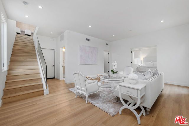 1203 N Vista Street, West Hollywood, CA 90046