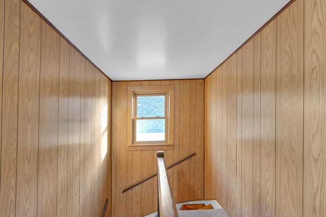 31 46th Avenue, Bellwood, IL 60104