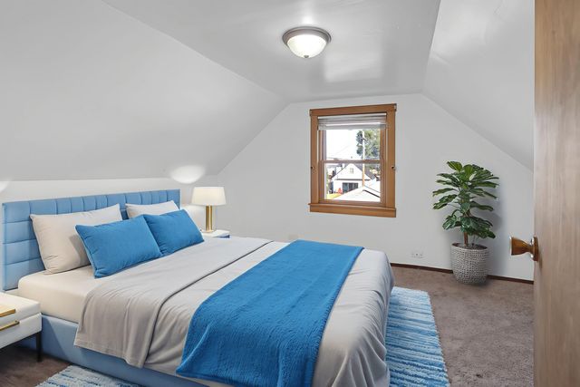 31 46th Avenue, Bellwood, IL 60104