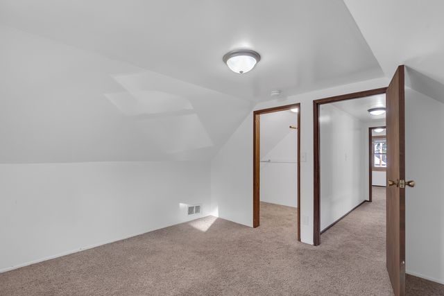 31 46th Avenue, Bellwood, IL 60104