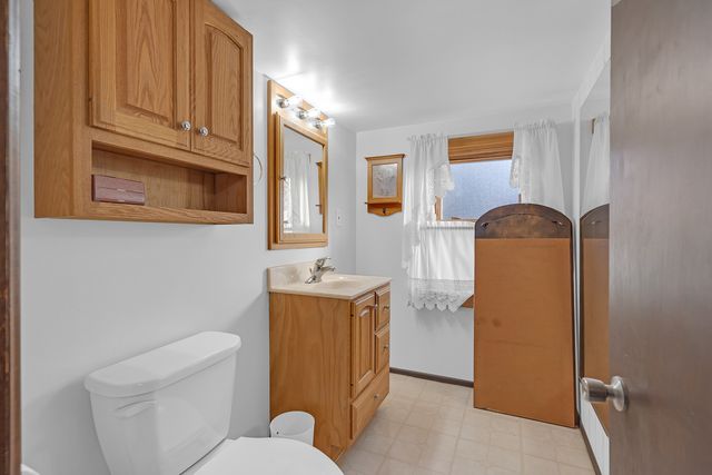 31 46th Avenue, Bellwood, IL 60104