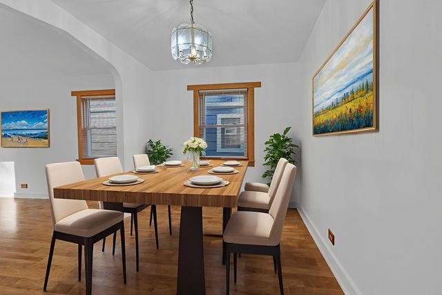 31 46th Avenue, Bellwood, IL 60104