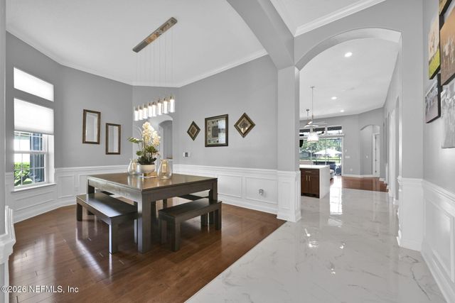 121 CHATSWORTH Drive, St. Johns, FL 32259