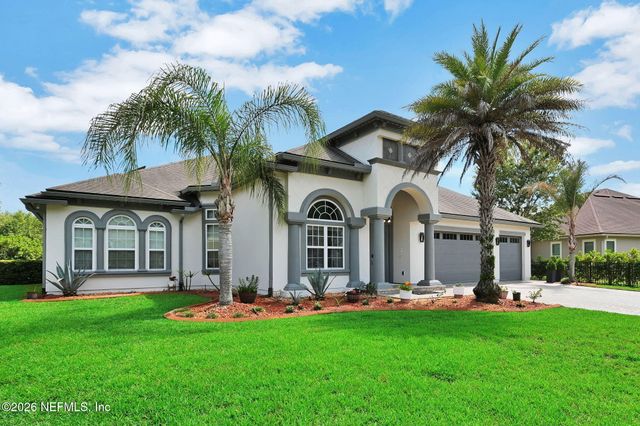 121 CHATSWORTH Drive, St. Johns, FL 32259