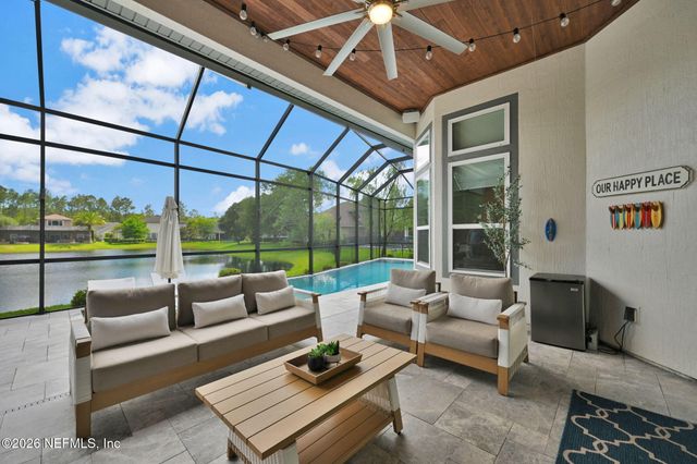 121 CHATSWORTH Drive, St. Johns, FL 32259