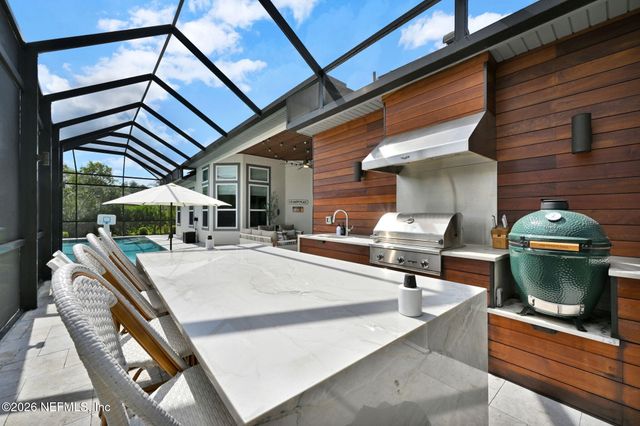 121 CHATSWORTH Drive, St. Johns, FL 32259
