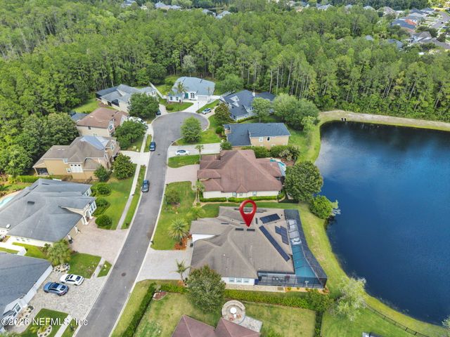 121 CHATSWORTH Drive, St. Johns, FL 32259