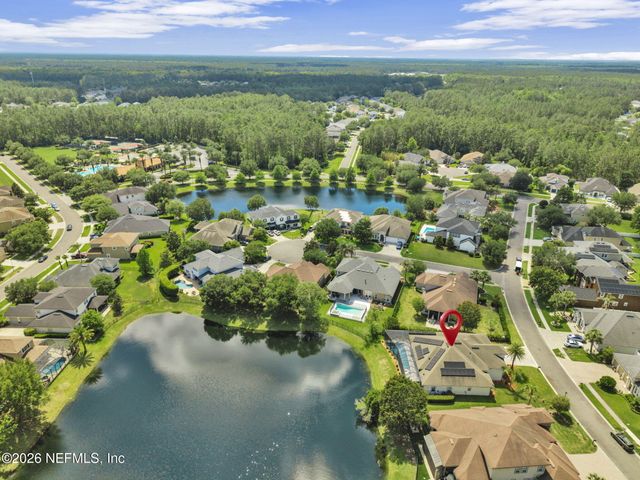 121 CHATSWORTH Drive, St. Johns, FL 32259
