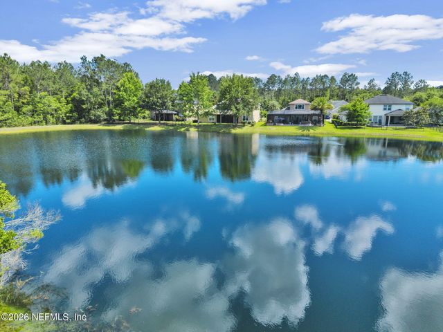 121 CHATSWORTH Drive, St. Johns, FL 32259
