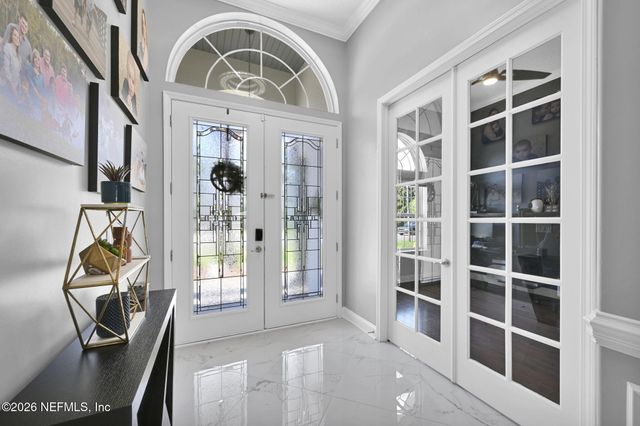 121 CHATSWORTH Drive, St. Johns, FL 32259