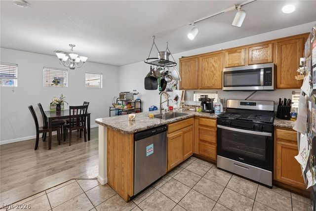 6924 Dancing Cloud Avenue, Henderson, NV 89011