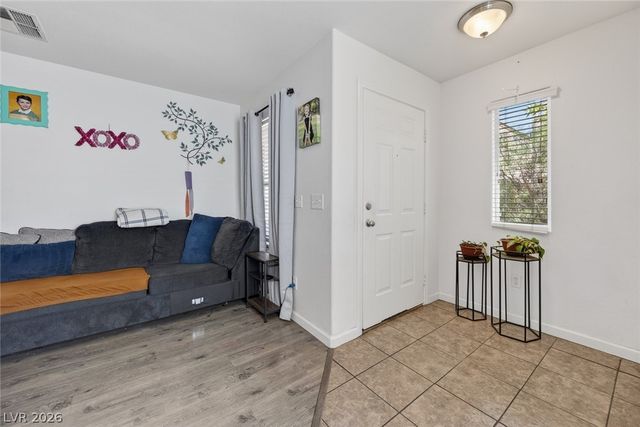 6924 Dancing Cloud Avenue, Henderson, NV 89011