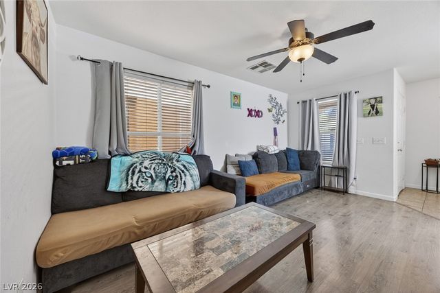 6924 Dancing Cloud Avenue, Henderson, NV 89011