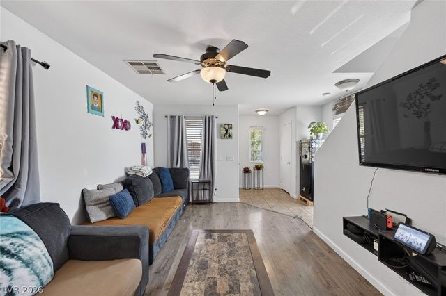 6924 Dancing Cloud Avenue, Henderson, NV 89011