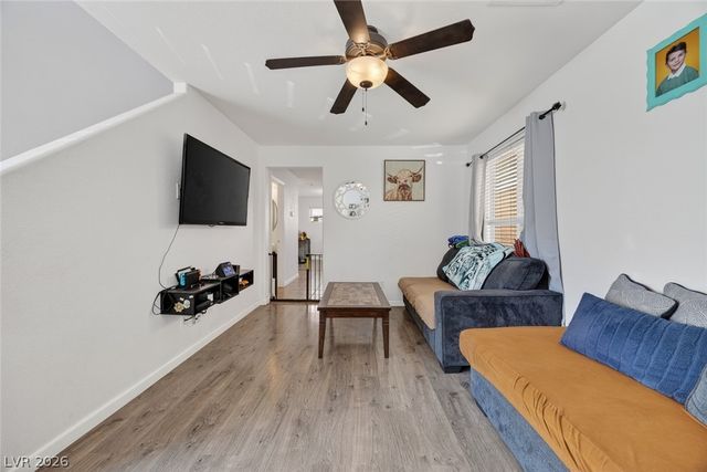 6924 Dancing Cloud Avenue, Henderson, NV 89011