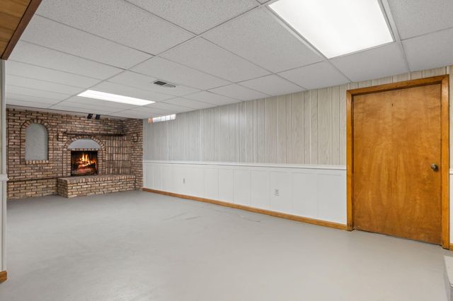 5521 Tuttle Hill Road, Ypsilanti, MI 48197