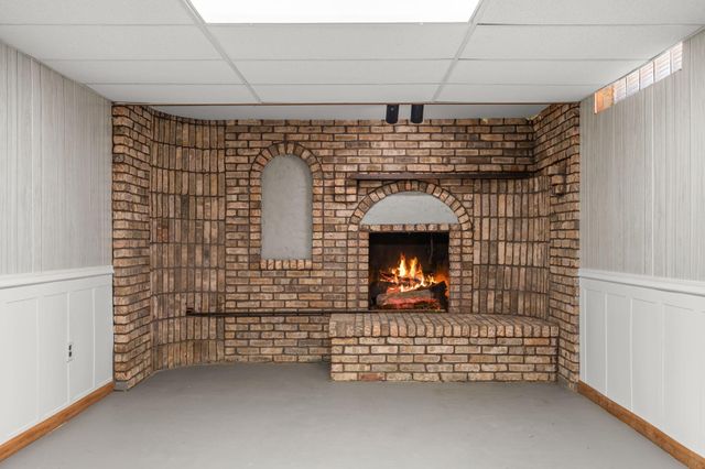 5521 Tuttle Hill Road, Ypsilanti, MI 48197
