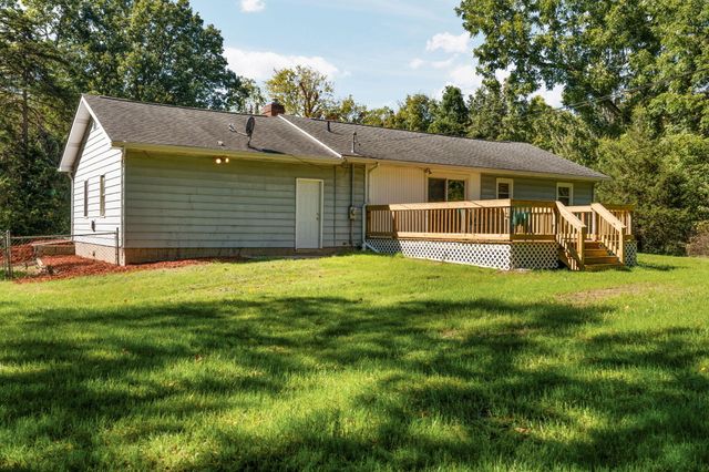5521 Tuttle Hill Road, Ypsilanti, MI 48197
