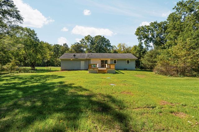 5521 Tuttle Hill Road, Ypsilanti, MI 48197