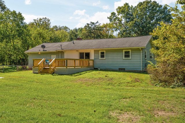 5521 Tuttle Hill Road, Ypsilanti, MI 48197