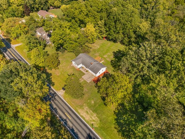 5521 Tuttle Hill Road, Ypsilanti, MI 48197