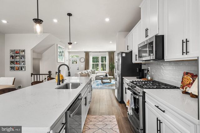 46269 MOUNT KELLOGG TER, Sterling, VA 20164