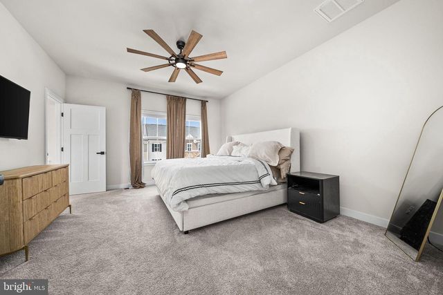 46269 MOUNT KELLOGG TER, Sterling, VA 20164