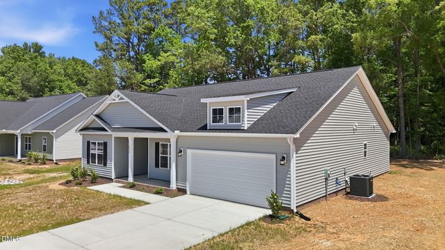 175 Nectar Lane, Bunnlevel, NC 28323