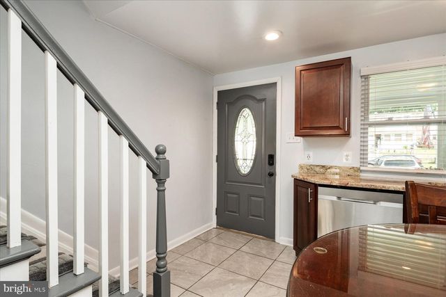 421 BURBANK CT, Baltimore, MD 21227