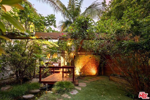 1126 Indiana Avenue, Venice (los Angeles), CA 90291