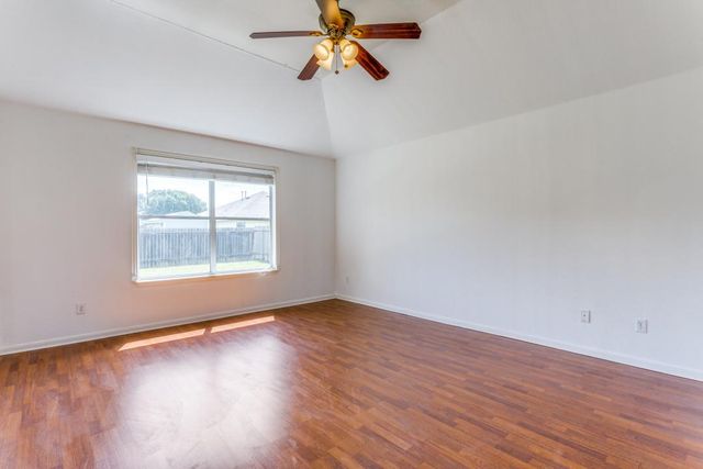 648 Columbine Ave, Cedar Park, TX 78613