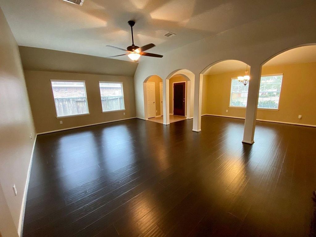 3804 Oak Bent Drive, Pearland, TX 77581