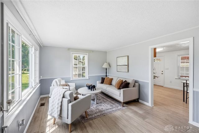 1652 Ridgeway Drive, Springfield, OH 45506