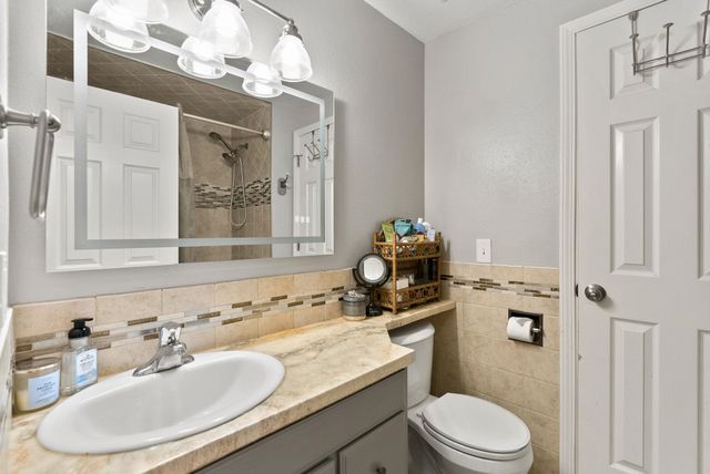 3914 N MURRAY Rd, Otis Orchards, WA 99027