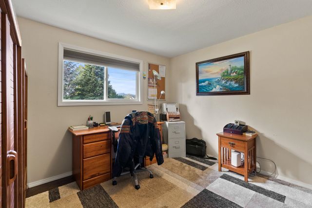 3914 N MURRAY Rd, Otis Orchards, WA 99027