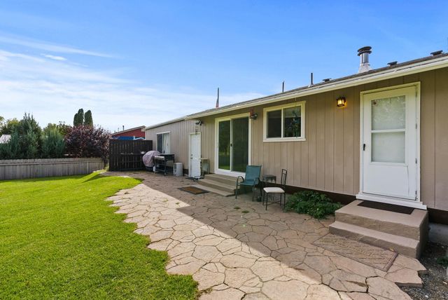 3914 N MURRAY Rd, Otis Orchards, WA 99027