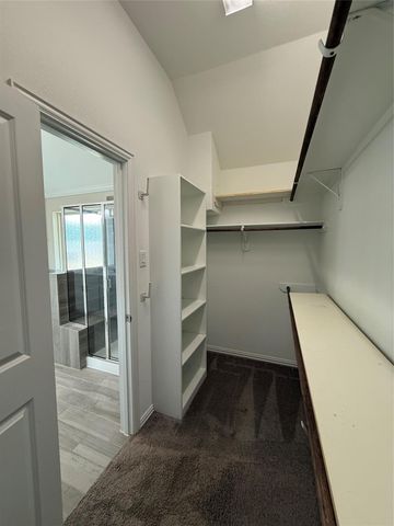 1562 Ancient Oak Lane, Conroe, TX 77301