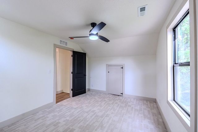 215 W Harrington, Augusta, KS 67010