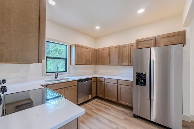 215 W Harrington, Augusta, KS 67010