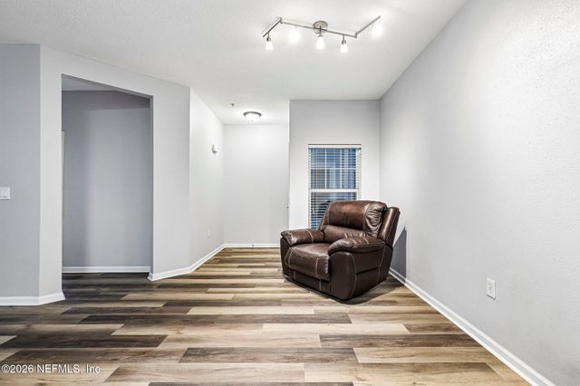 4998 KEY LIME Drive 106, Jacksonville, FL 32256