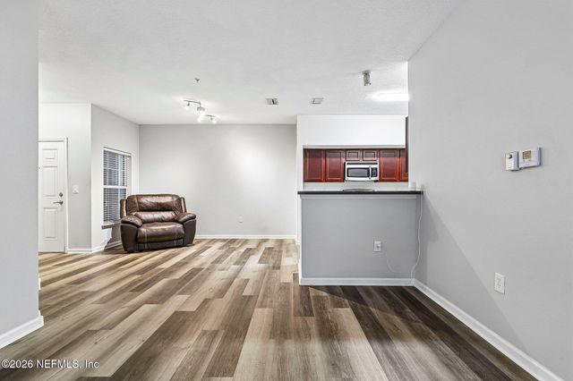 4998 KEY LIME Drive 106, Jacksonville, FL 32256