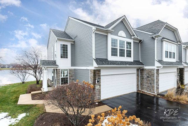 651 Hawley Drive, Oswego, IL 60543