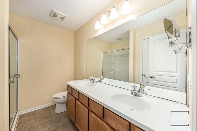 651 Hawley Drive, Oswego, IL 60543