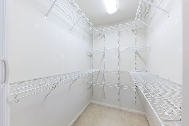 651 Hawley Drive, Oswego, IL 60543