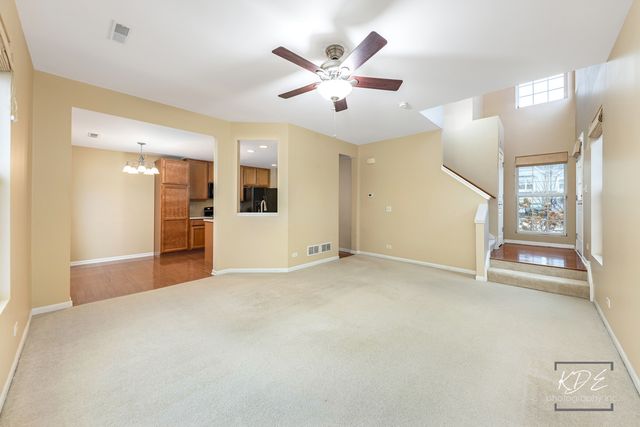 651 Hawley Drive, Oswego, IL 60543